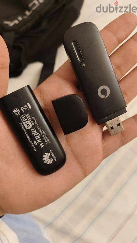 Vodafone USB wifi modem مودم فودافون يعمل جميع الشبكات 1