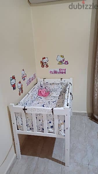 baby crib