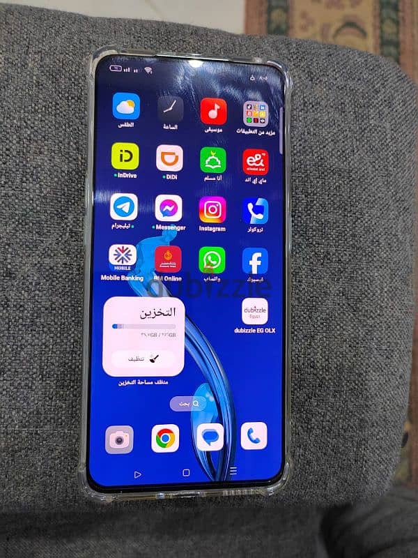 oppo Reno 8 Pro 5G 256GB/12+12GB وارد الامارات 1