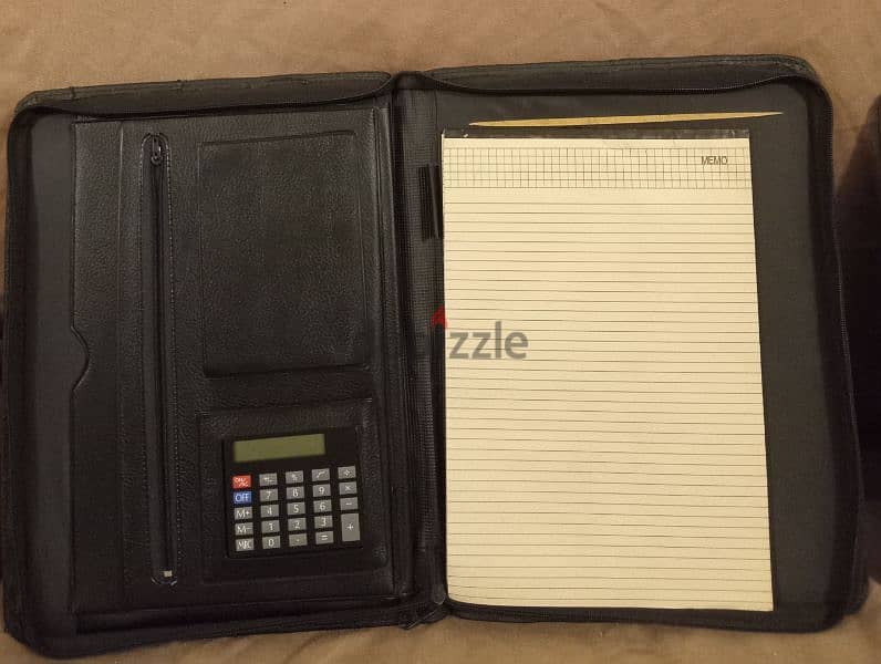 3 Note Book With Calculator 4