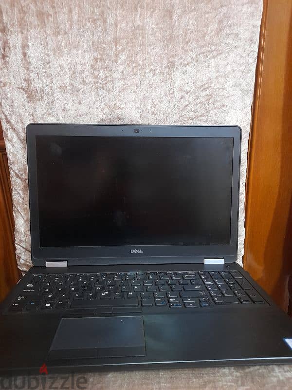 لاب توب Dell Latitude 5570 1