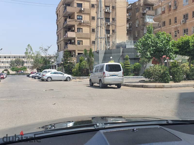 Commercial building for sale on a land 510m in el orouba street masr elgedida open view 4