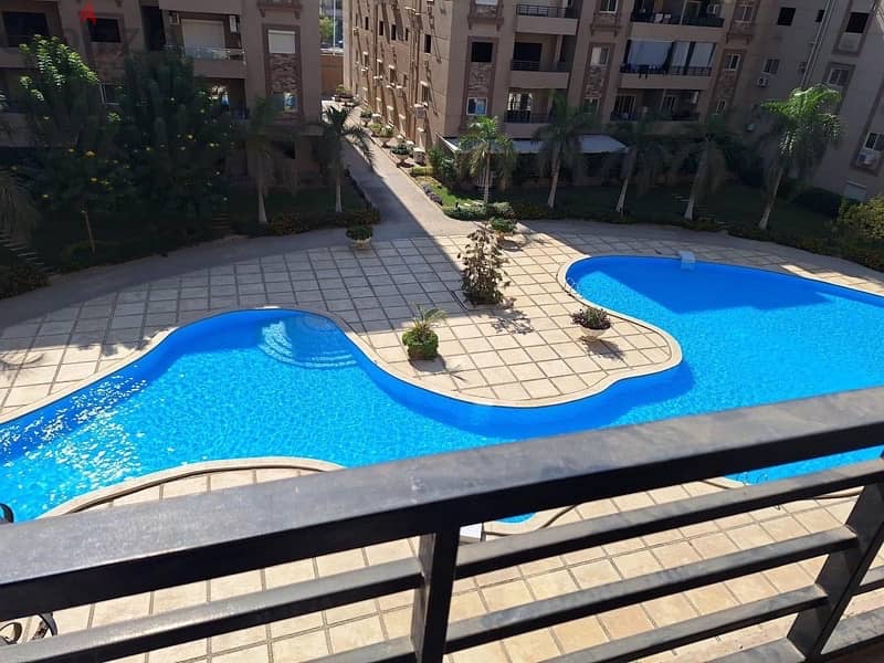 3 bedrooms apartment with pool and garden view 0