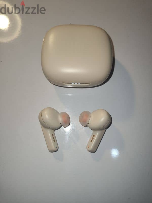 earbuds JBL live pro plus 0