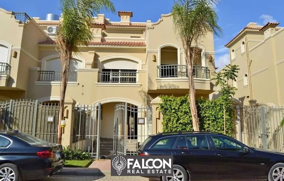 Villa for sale 3 Floors with a classic design READY TO MOVE in installments in El Patio Prime BY Lavista Prime Location in El Shorouk next to Madinaty 11