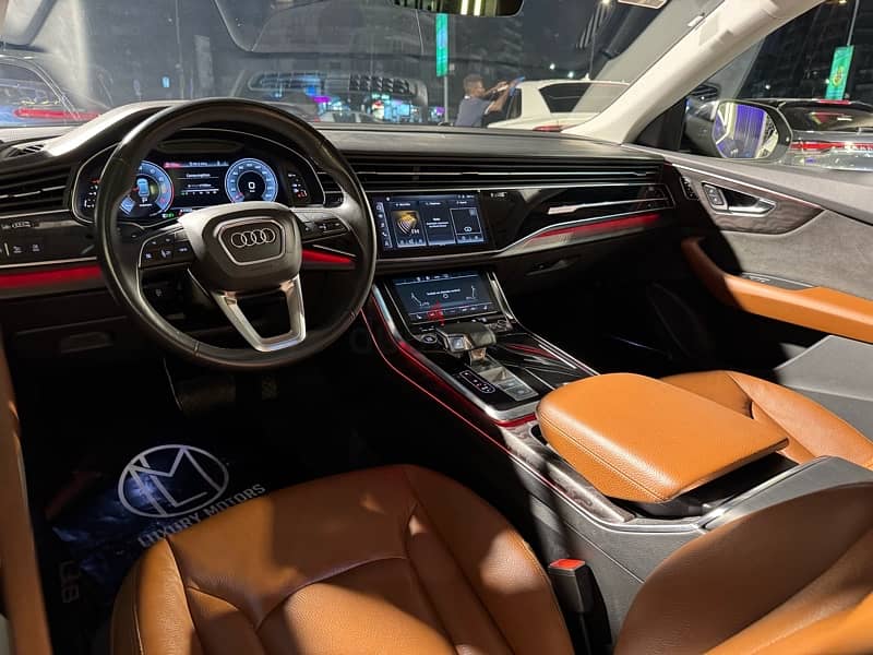 Audi Q8 sline 2021 5