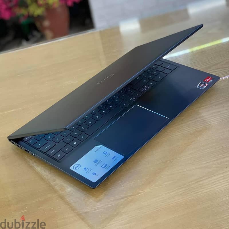 Dell Inspiron 15 5515-AMD Ryzen 7 5700U-Ram 8GB-SSD 512GB-AMD VEGA 8 2