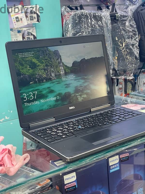 Dell precision 7510 بكرت ٤ جيجا 1