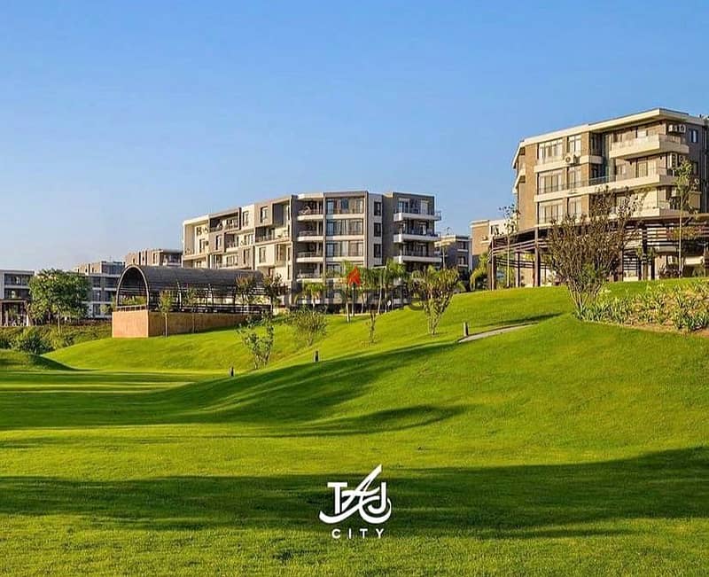 Apartment for sale in the heart of the compound at a fantastic price with a distinctive view of the golf course 10