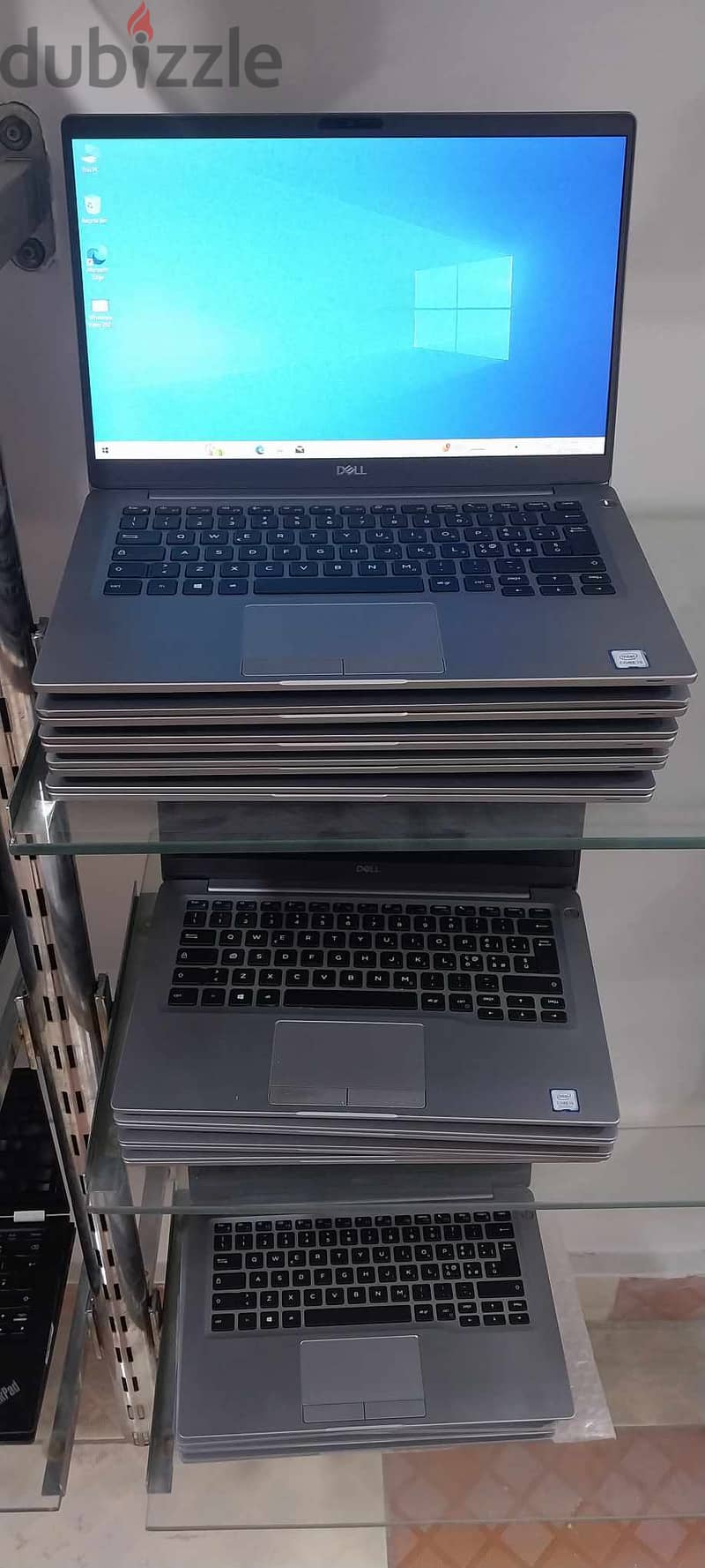 Dell 7400 الجيل التامن فضي و ماتيريال معدن Ultra slim  بشاشة frameless 7