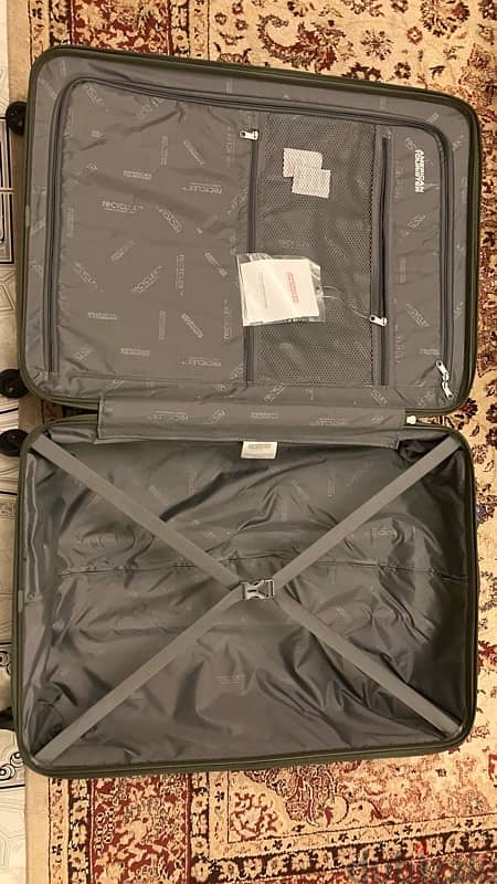 American tourister    اميريكان تورستر 3