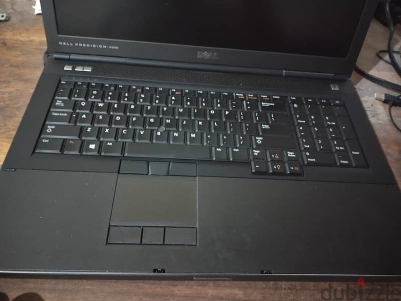 Dell m6700 0