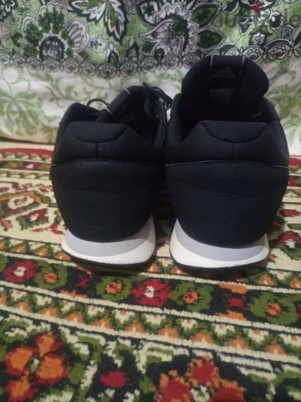 adidas orginal Siz 46 2