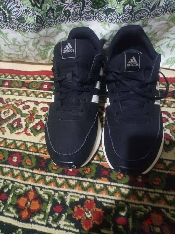 adidas orginal Siz 46 7