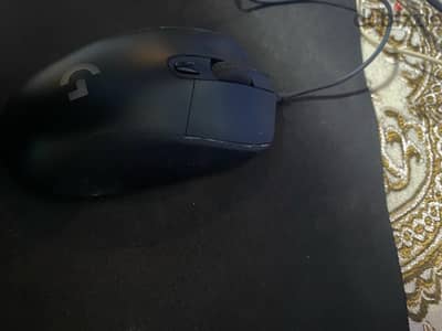 Logitech 403 hero