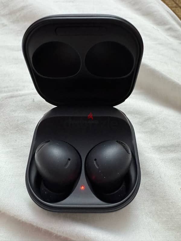 galaxy buds pro 2 كالجديدة 1