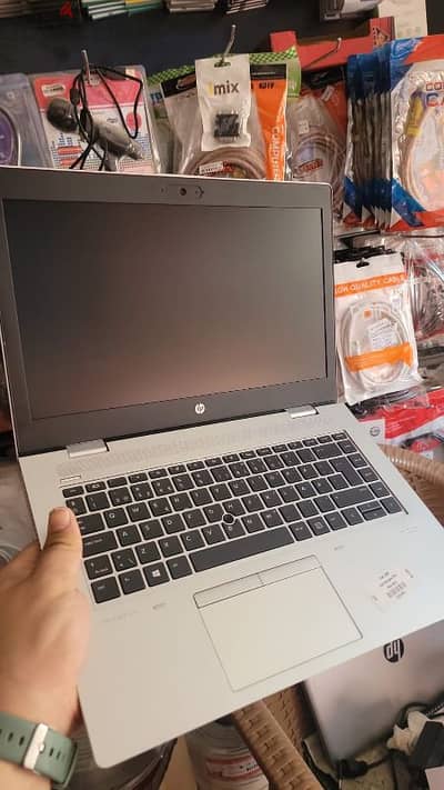 للبيع لابتوب ProBook 645 G4 AMD Ryzen 5 PRO 2500U