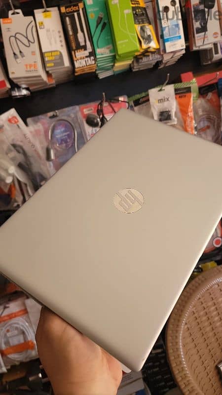 للبيع لابتوب ProBook 645 G4 AMD Ryzen 5 PRO 2500U 1