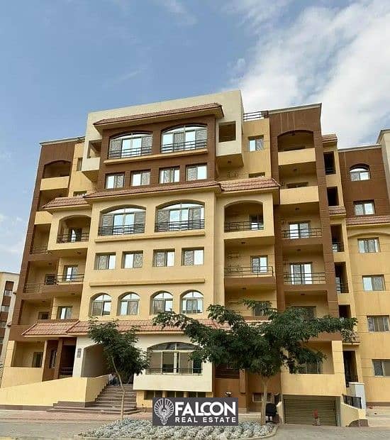 Immediate receipt of a finished apartment with a landscape view in Al Maqsad Compound in New Capital in front of the Iconic Tower and Sports City 1