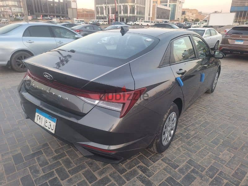 Hyundai Elantra 2021 2