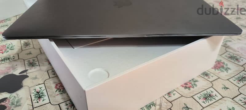 MacBook air m1 2020 bat 98% 29 C. C Best price 3