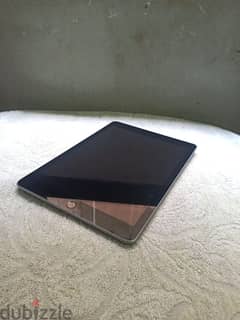 ipad 6 ( 32 giga wi fi only ) for sale 0