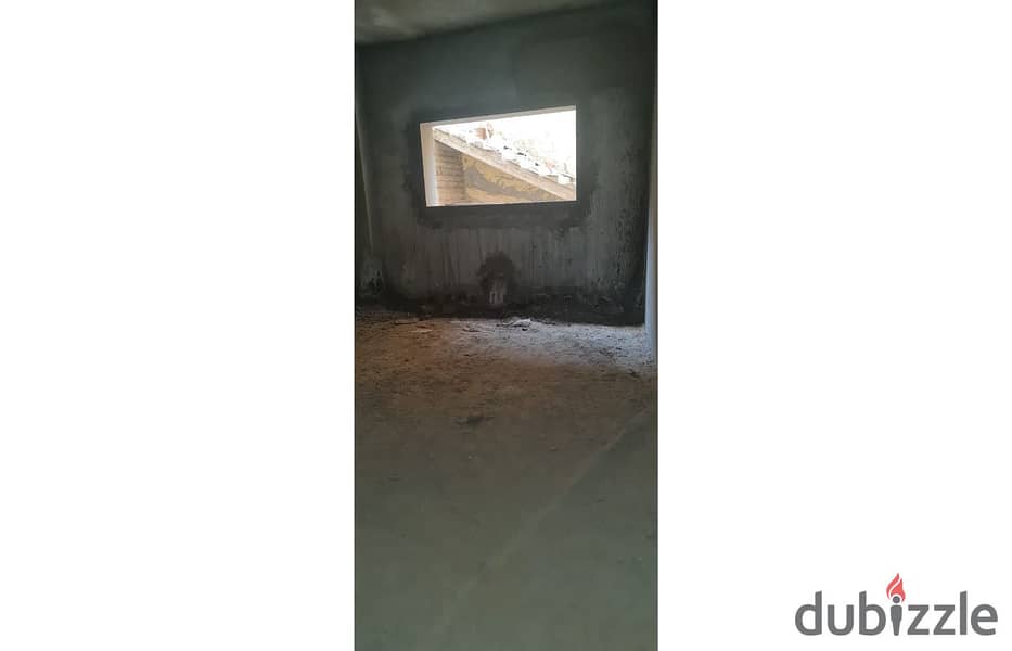 For sale 10th district Sheikh Zayed Duplex garden 5