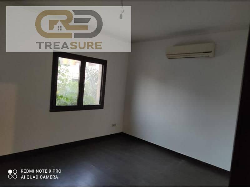 Townhouse for rent in mivida Kitchen+ACs super lux 2