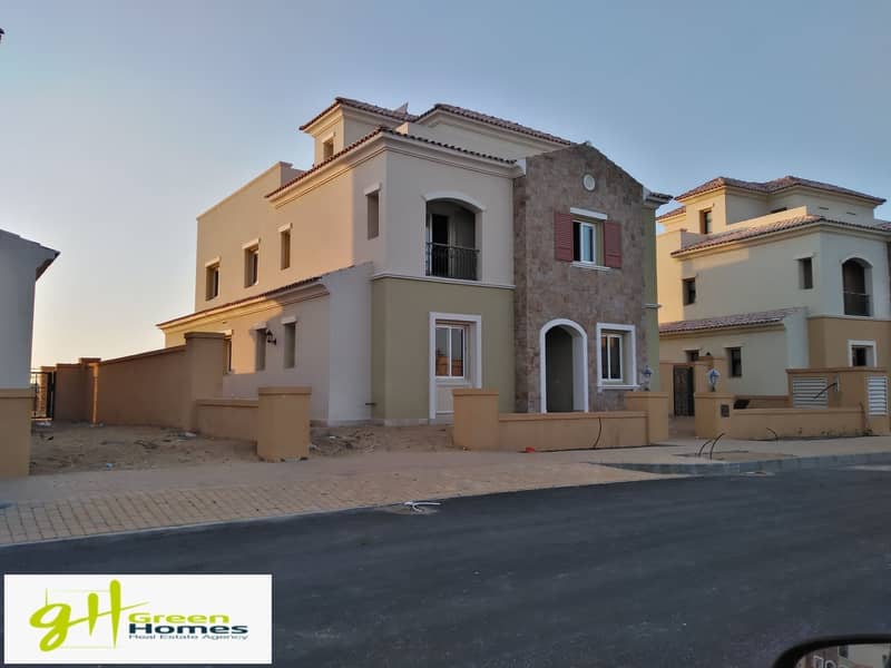 Twin house for sale in Mivida, area 229 m, 50% finished 2