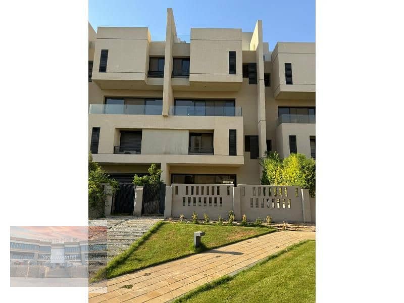 for sale villa in burouj compound With a down payment of 2 million 2