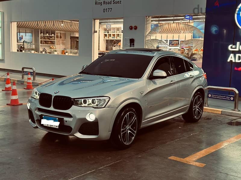 BMW  X4 m sport 0