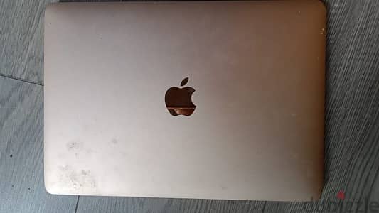 Mac book, good as new