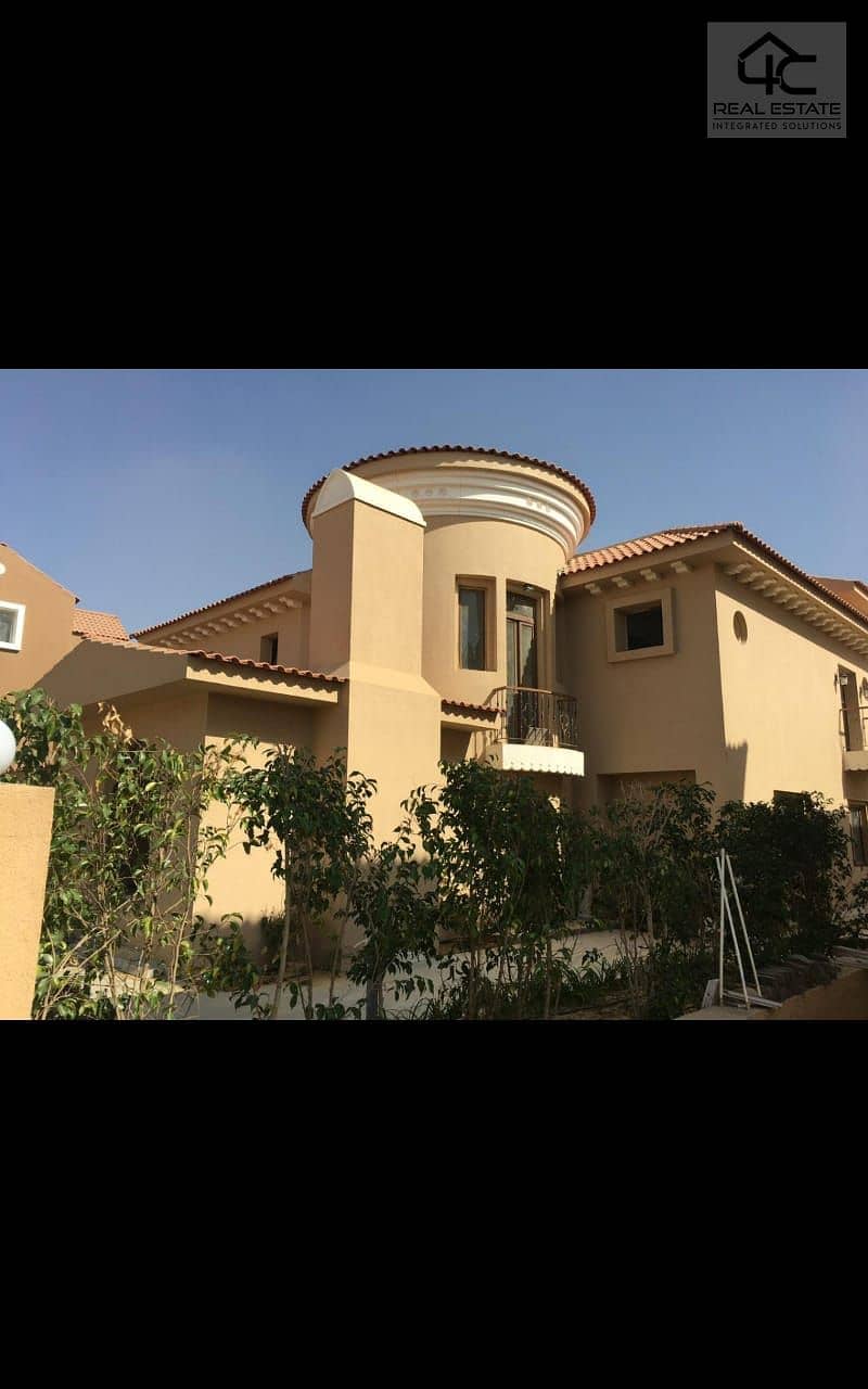 Classic Villa 480m for sale ready to move fully finished view landscape prime location in hyde park 6