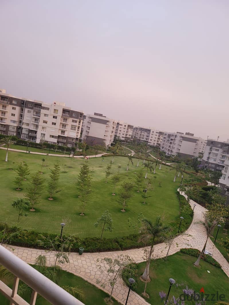 Apartment for sale in madanty View Wide Garden is special 2