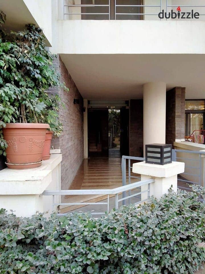 Apartment for sale in the Settlement, on the landscape, in the Taj City Compound, directly in front of the airport 3