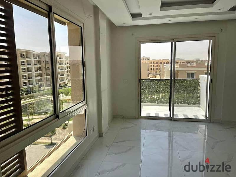 Apartment for sale in the Settlement, on the landscape, in the Taj City Compound, directly in front of the airport 6