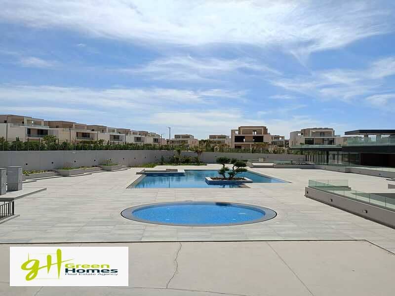 Apartment for Sale in Marasem Fifth Square - Stunning Landscape View 3