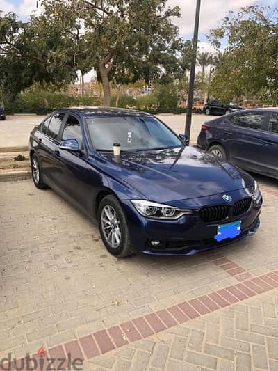 BMW 318 2019