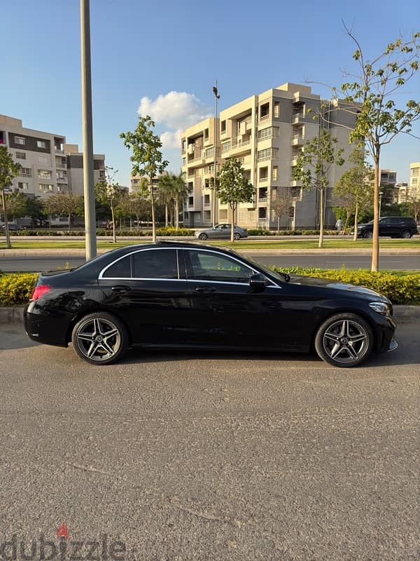 Mercedes-Benz C200 2019 AMG 2