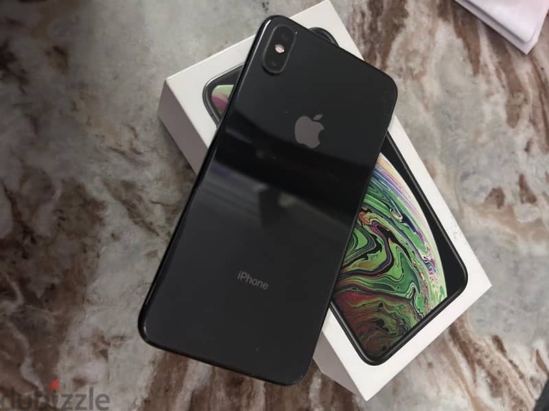 iPhone xs max 0