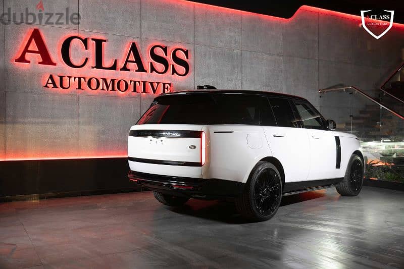 Range Rover Vogue Autobiography 2023 1