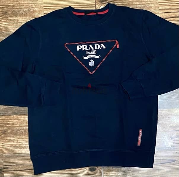 prada original sweatshirt - size XL 1