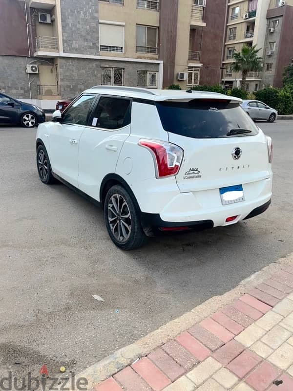 Ssang Yong Tivoli 2017 5