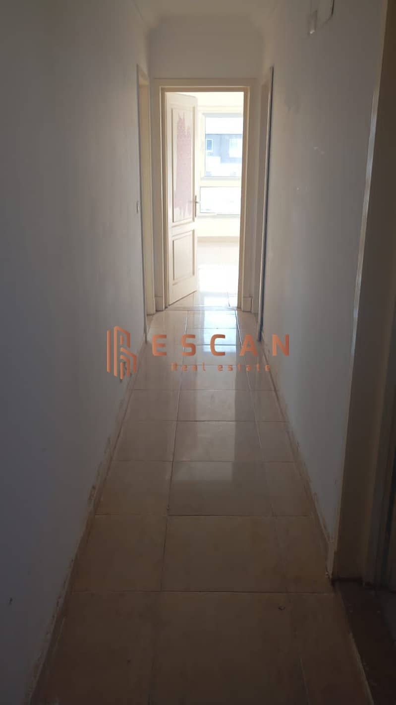 Apartment 165m for rent, new law, in Madinaty B10, wide garden view 10