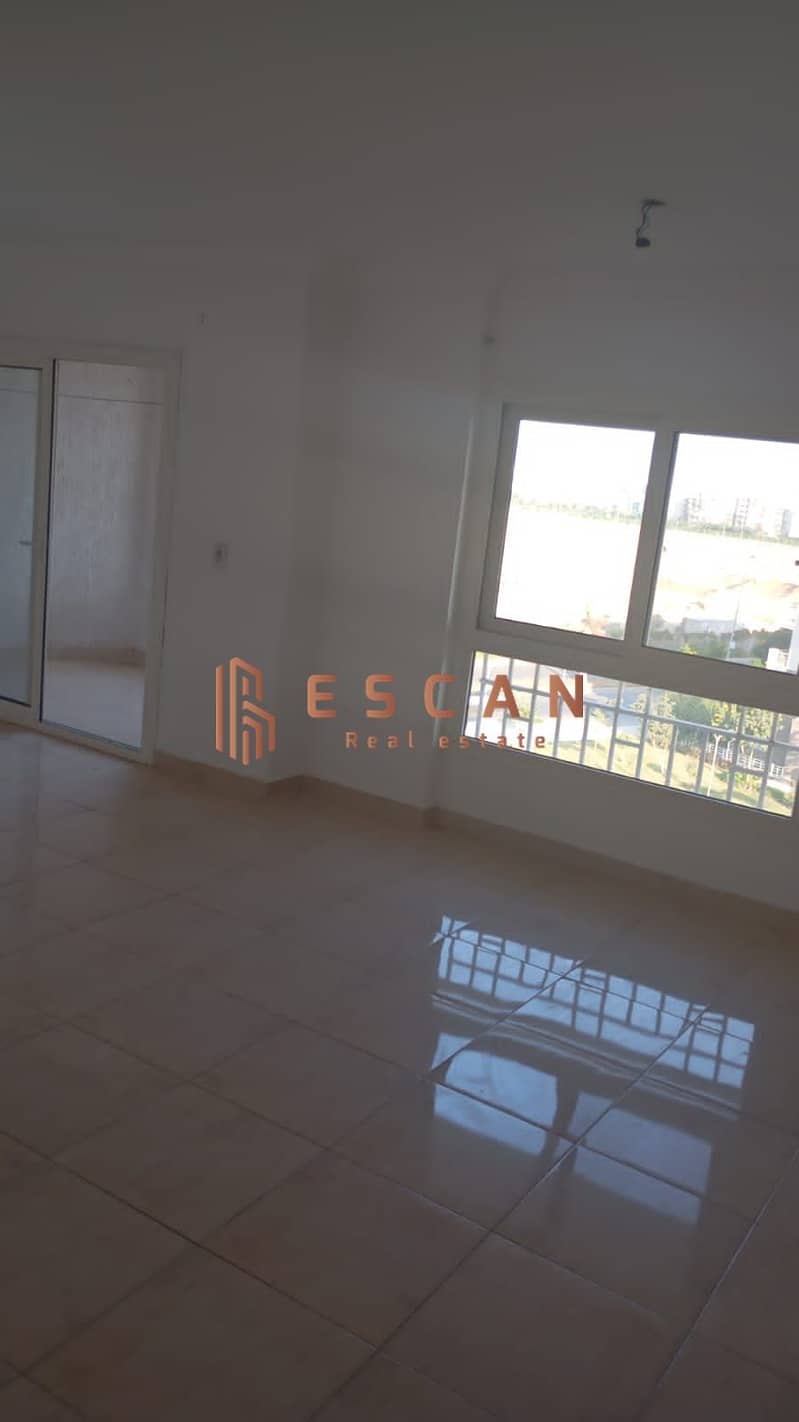 Apartment 165m for rent, new law, in Madinaty B10, wide garden view 11