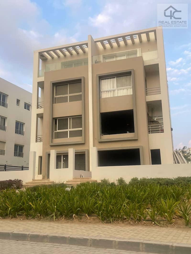 Duplex 216 m 3 bedrooms on land scape semi finished for sale In Hyde park (The Residence) 7