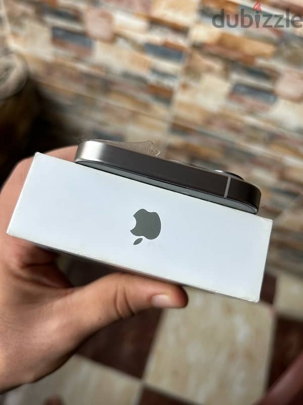 iphone 15pro256g 2sim ||ايفون ١٥برو٢٥٦جيجا شرحتين 5