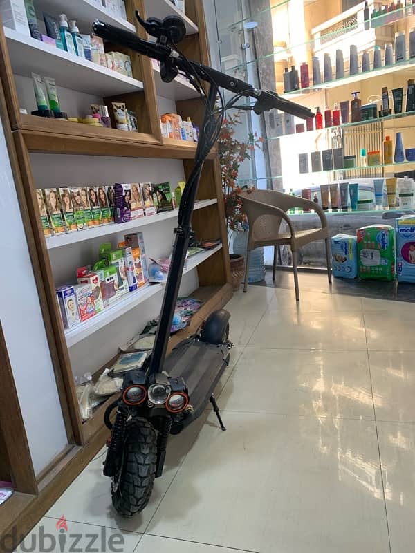 electric scooter سكوتر كهربائي 0