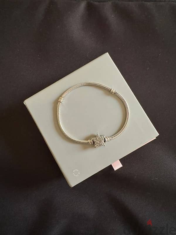 pandora silver bracelet 1