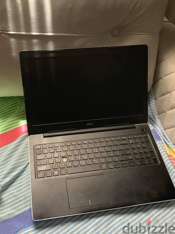 Dell inspiron 3593 i7 , 16ram 0